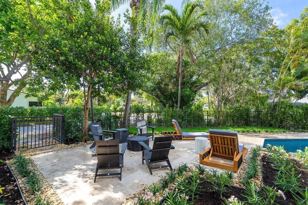 1920 SPANISH TRAIL Delray Beach, FL 33483