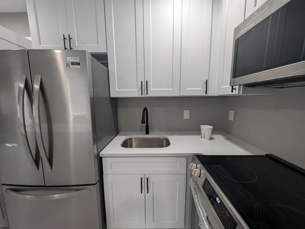 526 Atlantic Ave Atlantic City, NJ 08401