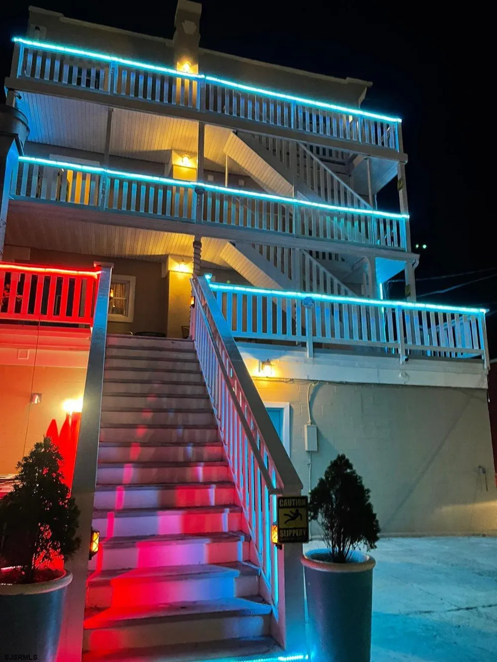 526 Atlantic Ave Atlantic City, NJ 08401