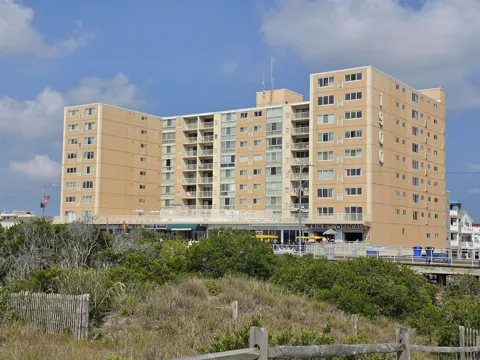 1900 Boardwalk