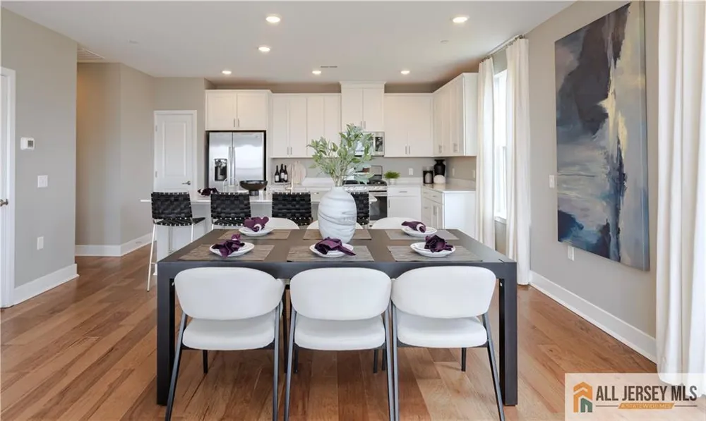 171 Leona Stewart Lane Pennington, NJ 08534