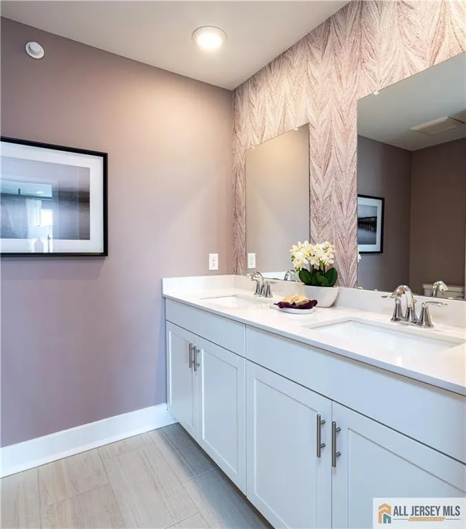 171 Leona Stewart Lane Pennington, NJ 08534