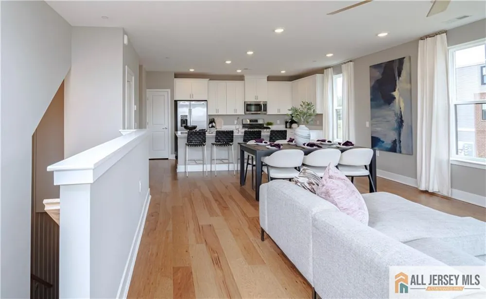 171 Leona Stewart Lane Pennington, NJ 08534