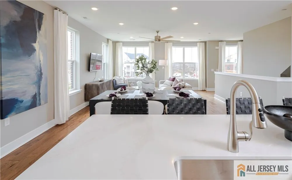 171 Leona Stewart Lane Pennington, NJ 08534