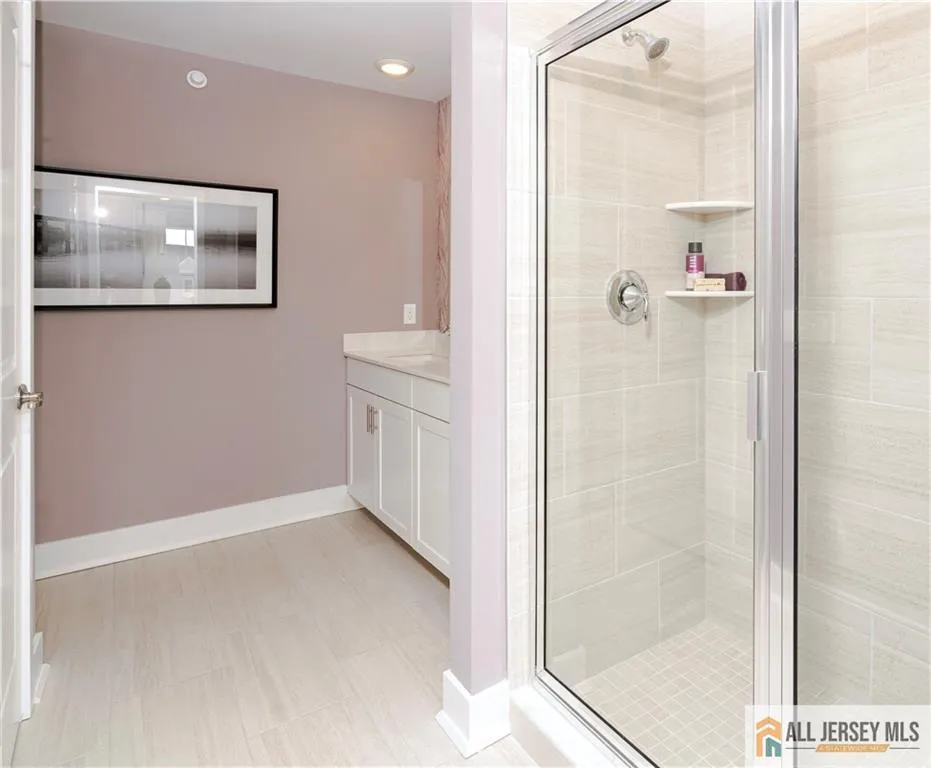 171 Leona Stewart Lane Pennington, NJ 08534
