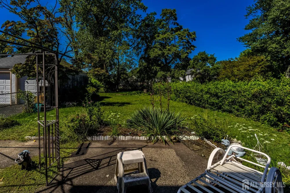 1530 Windrew Avenue South Plainfield, NJ 07080