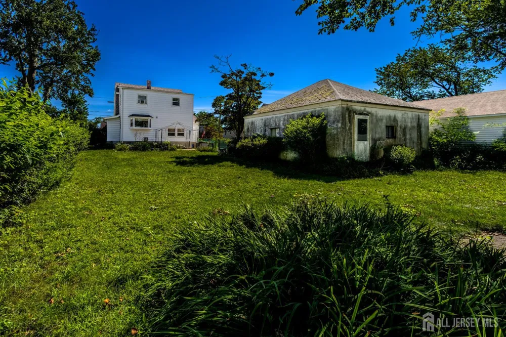 1530 Windrew Avenue South Plainfield, NJ 07080
