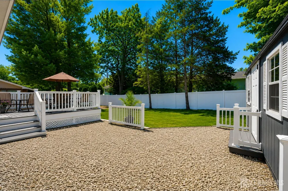 741 Beach Avenue Beachwood, NJ 08722