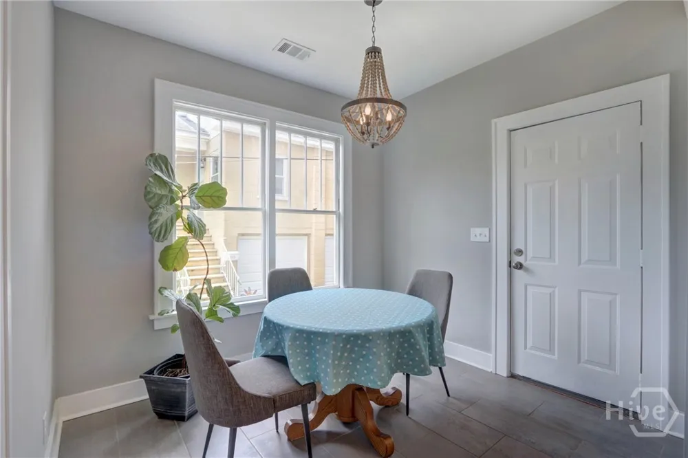 1317 seiler Savannah, GA 31404