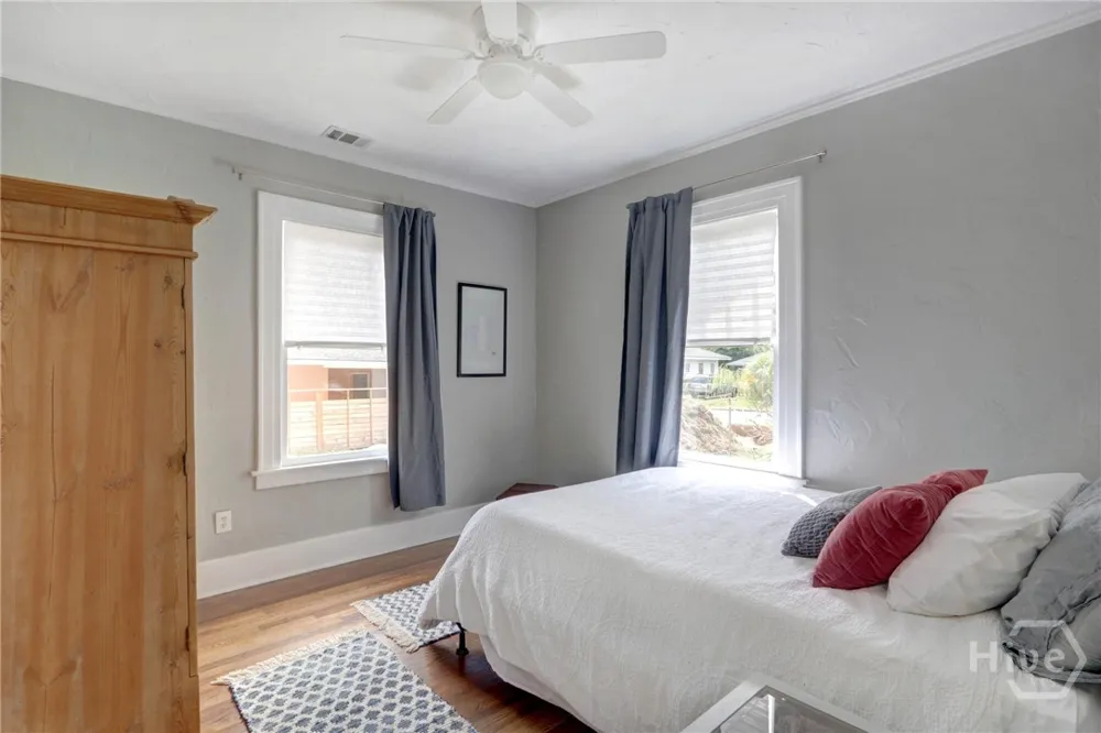 1317 seiler Savannah, GA 31404