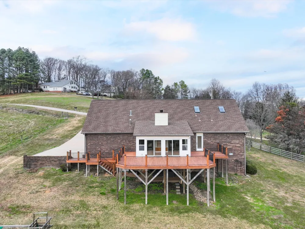 850 Hillwood Dr S Lewisburg, TN 37091