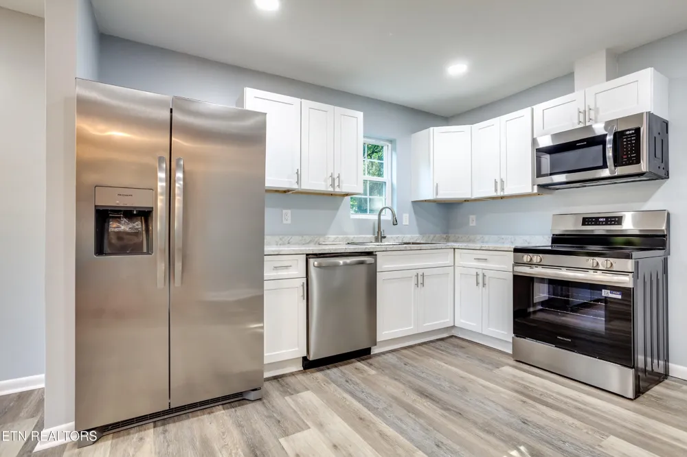 3300 Kendallmac Lane Knoxville, TN 37931
