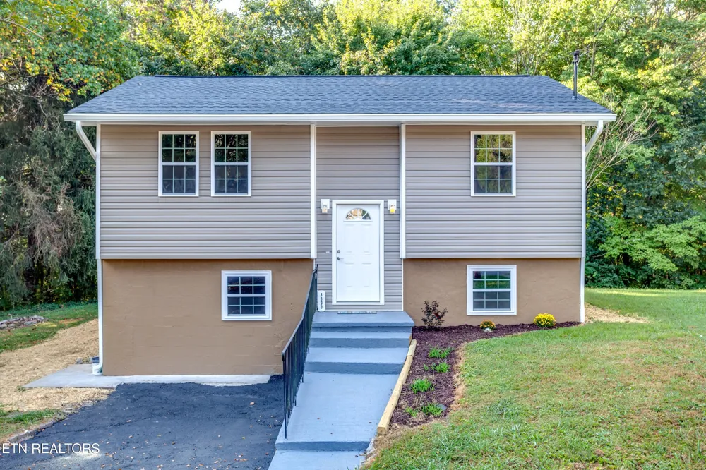 3300 Kendallmac Lane Knoxville, TN 37931