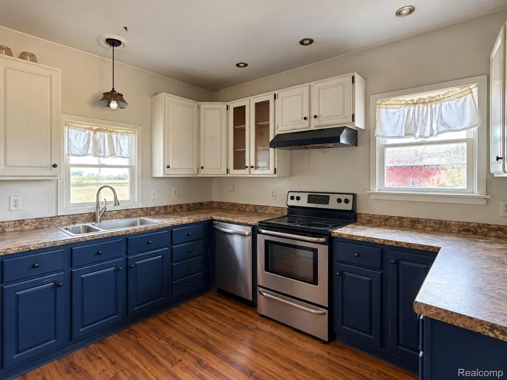 10500 S Waldron Road Wright Township, MI 49271