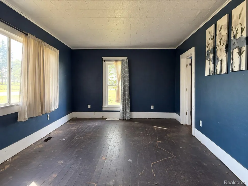 10500 S Waldron Road Wright Township, MI 49271