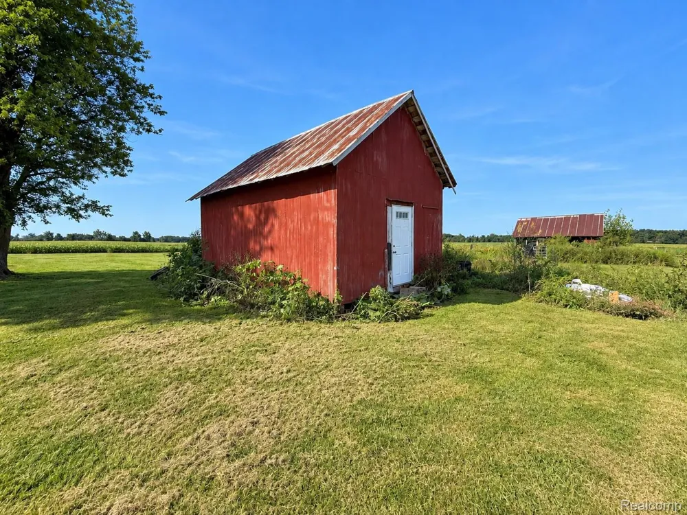 10500 S Waldron Road Wright Township, MI 49271
