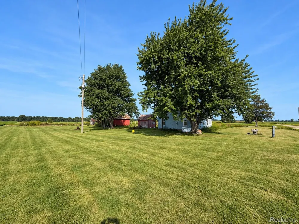 10500 S Waldron Road Wright Township, MI 49271