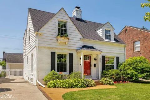 407 Lothrop Road