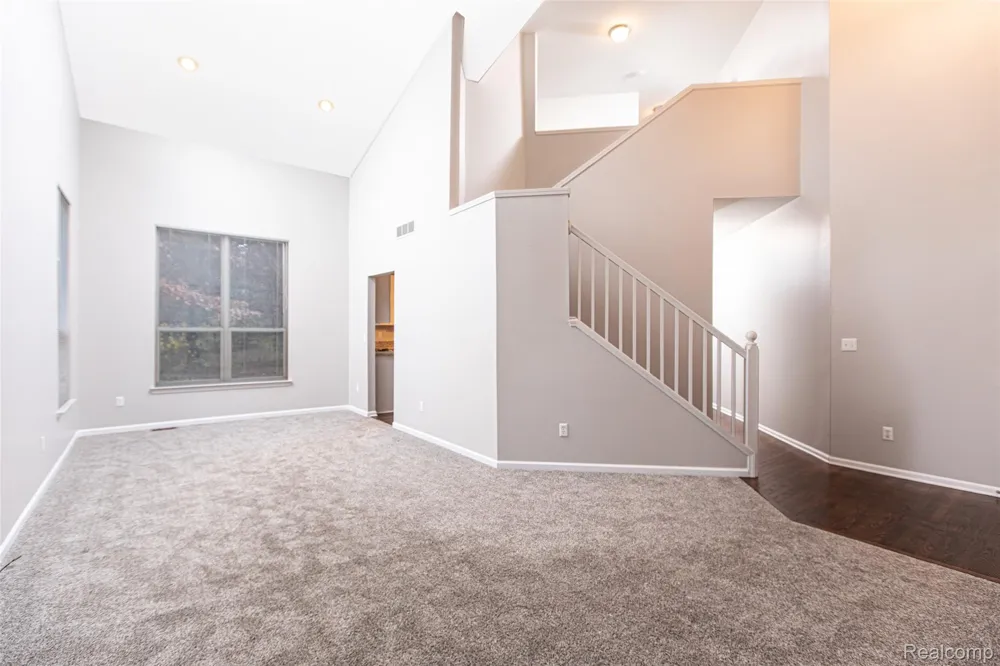 403 TEELIN DRIVE Oxford Charter Township, MI 48371