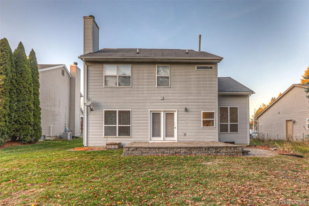 403 TEELIN DRIVE Oxford Charter Township, MI 48371