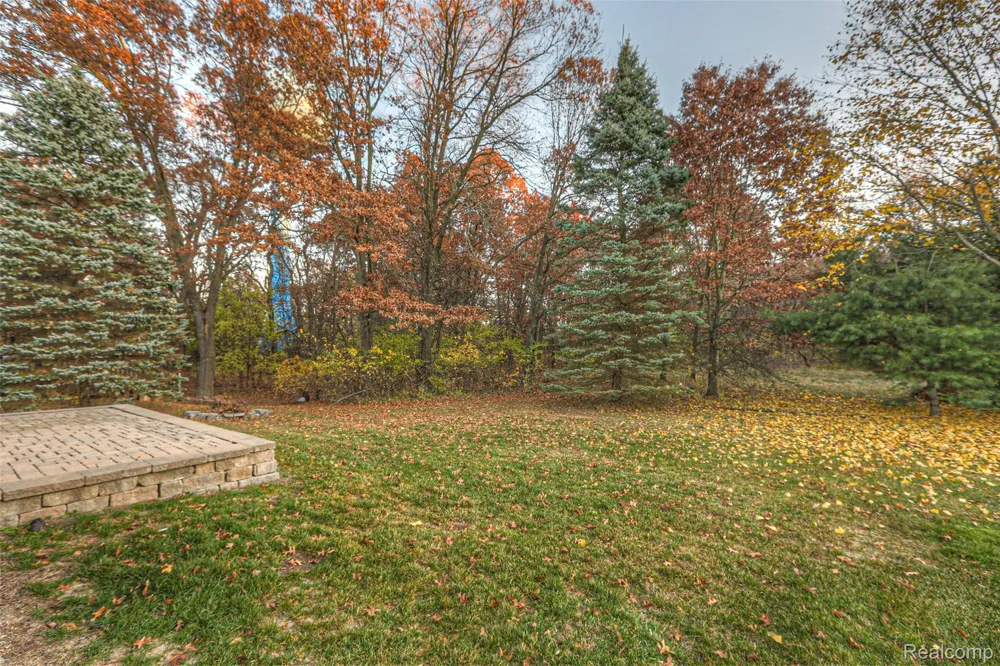 403 TEELIN DRIVE Oxford Charter Township, MI 48371