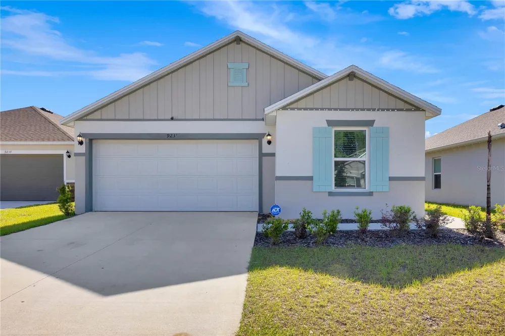 9231 WESTSIDE HILLS DRIVE Davenport, FL 33896