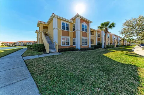 1130 VILLAGIO CIRCLE #201