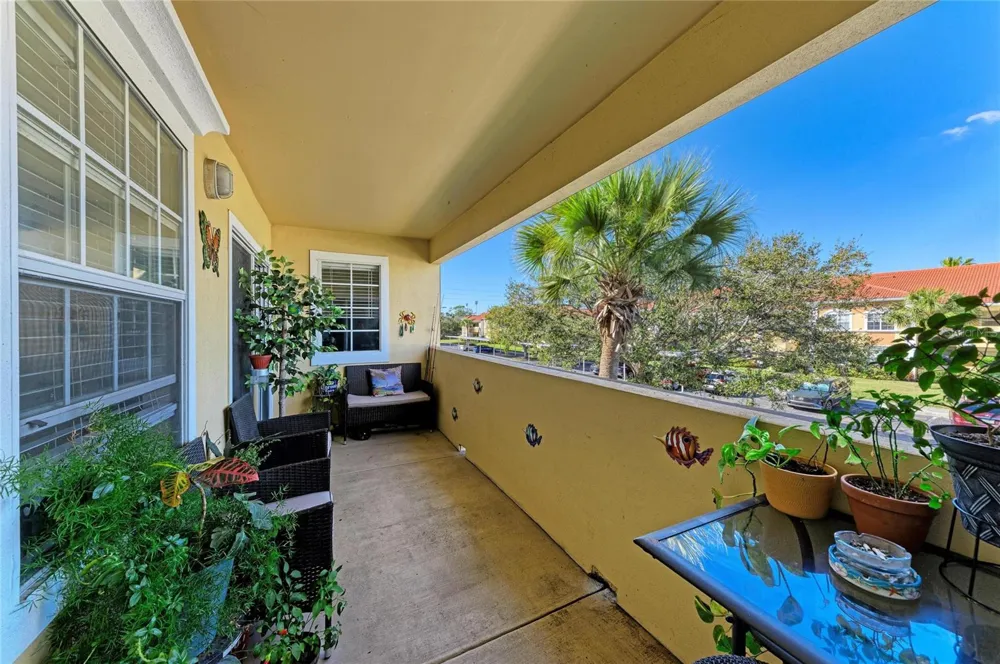 1130 VILLAGIO CIRCLE #201 Sarasota, FL 34237