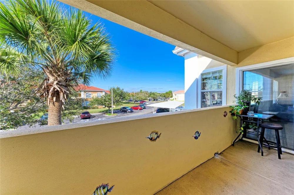 1130 VILLAGIO CIRCLE #201 Sarasota, FL 34237