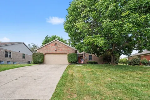 8356 Lakevalley Drive