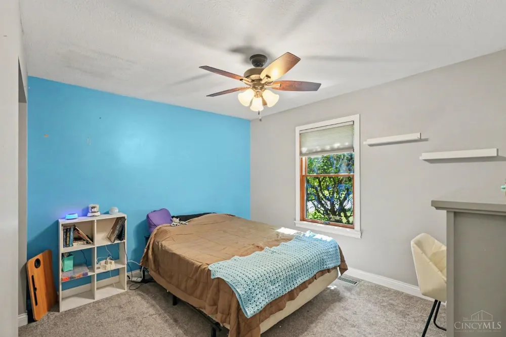 8356 Lakevalley Drive Colerain, OH 45247