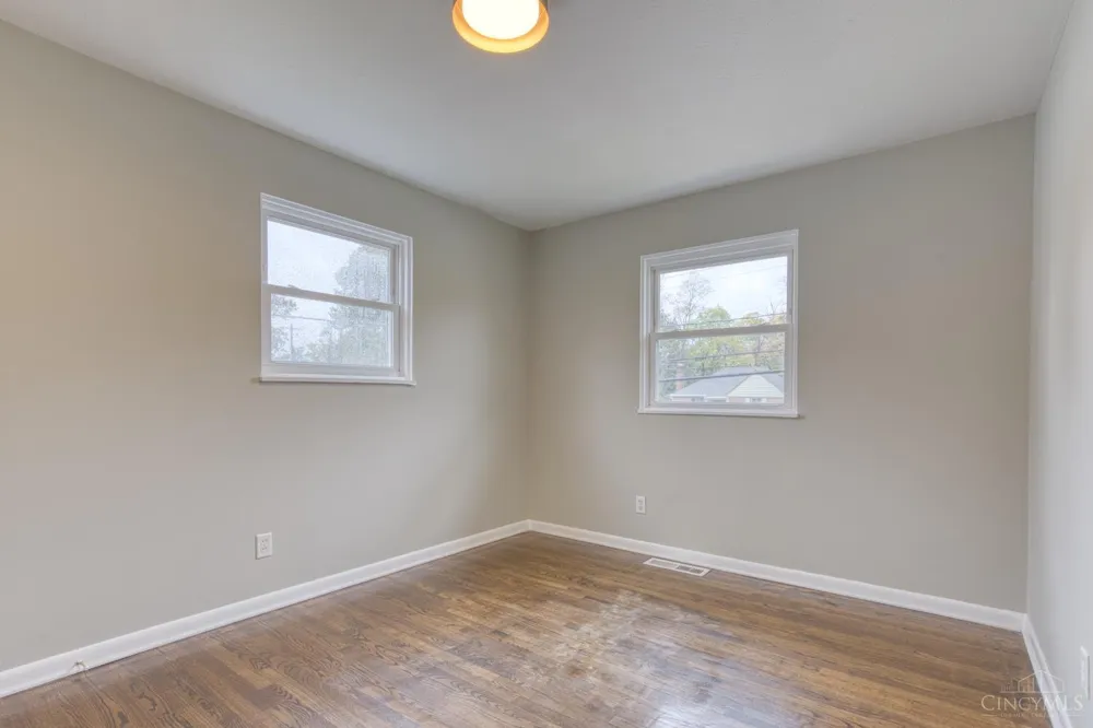 833 W Galbraith Road Springfield, OH 45231