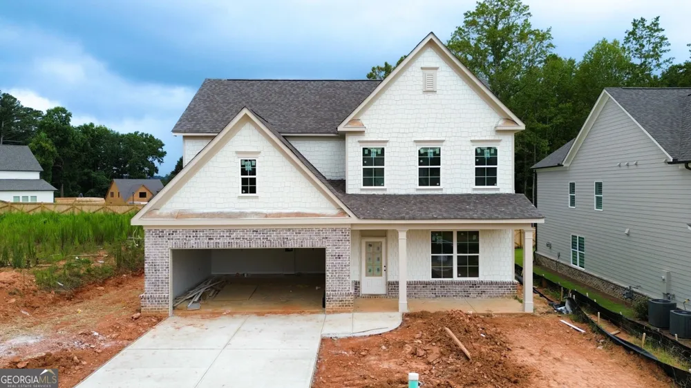 5667 Evelyn LN Flowery Branch, GA 30542