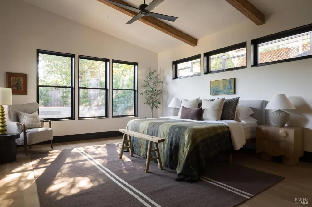 573 Ellis Court Sebastopol, CA 95472