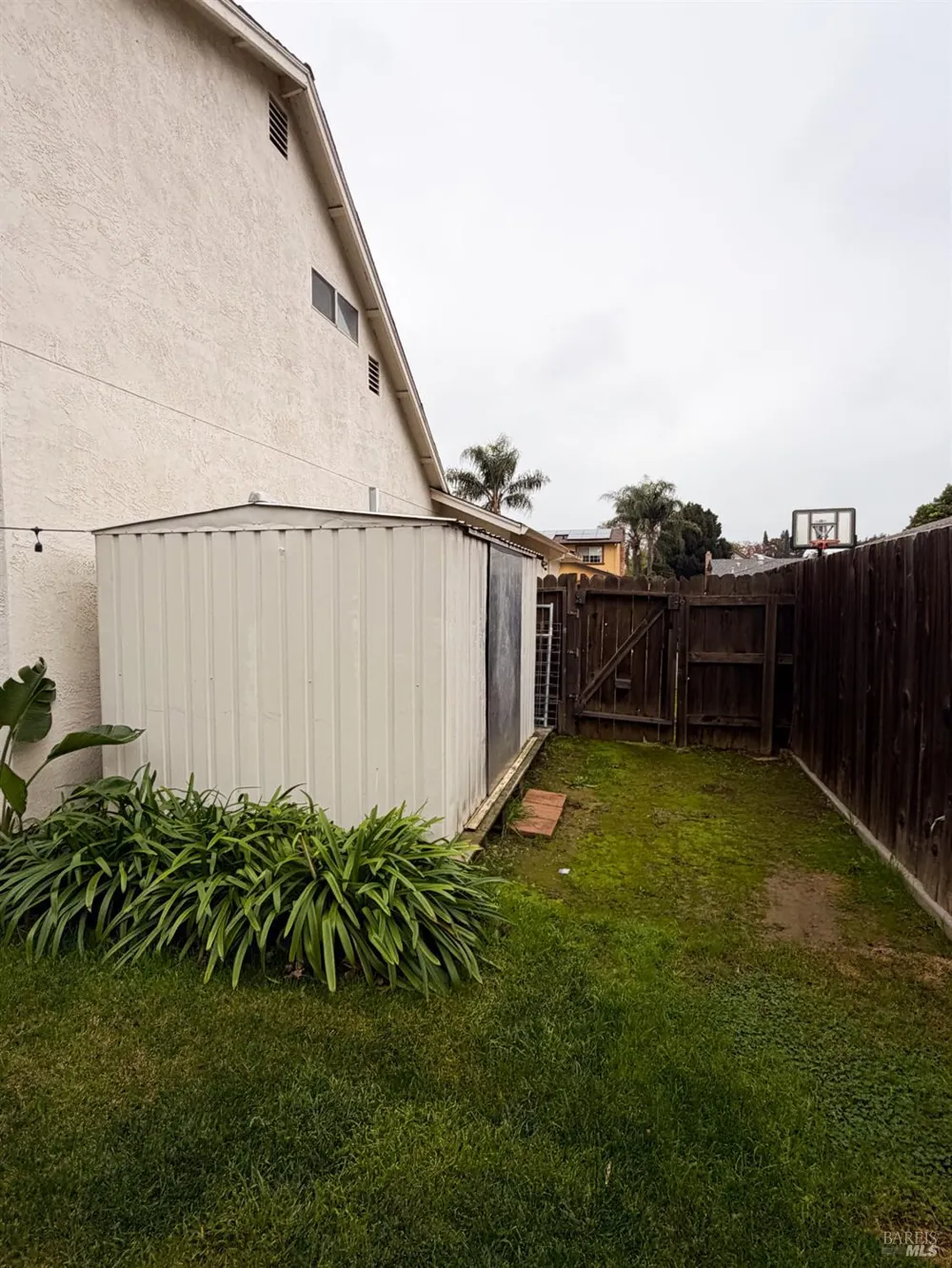 950 Pembroke Way Dixon, CA 95620