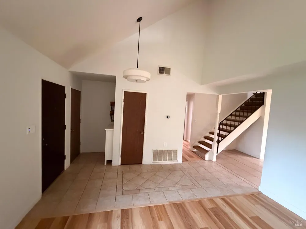 950 Pembroke Way Dixon, CA 95620