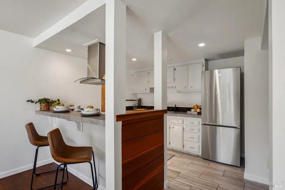 7771 Healdsburg Avenue ##7 Sebastopol, CA 95472