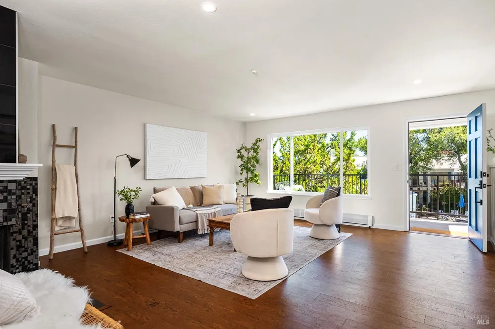 7771 Healdsburg Avenue ##7 Sebastopol, CA 95472