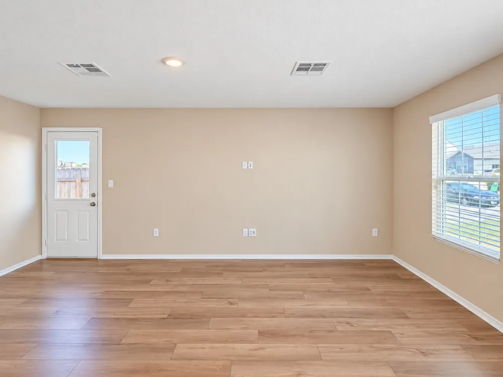 14011 Mussel Run Elgin, TX 78621