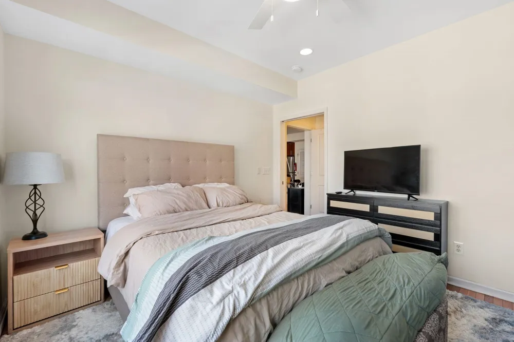 203-207 HACKENSACK PLANK RD Weehawken, NJ 07086