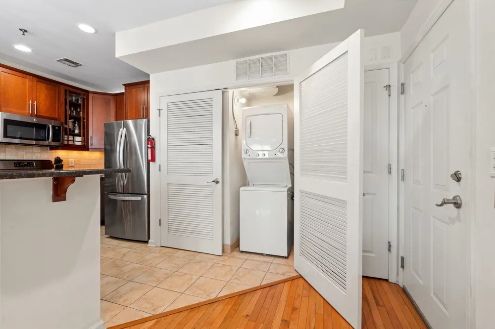 203-207 HACKENSACK PLANK RD Weehawken, NJ 07086