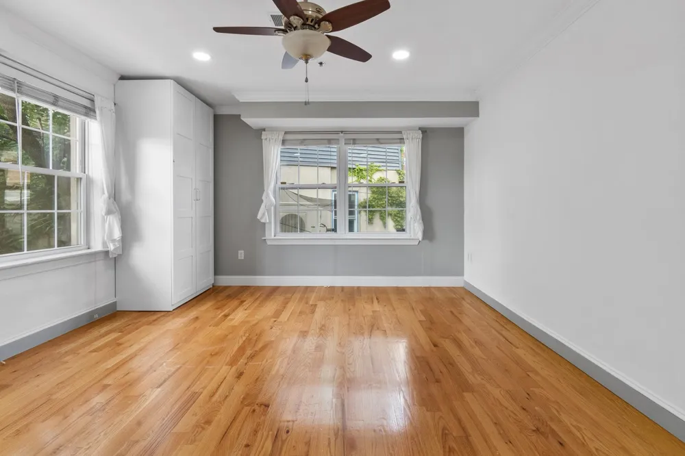5519 JEFFERSON ST West New York, NJ 07092