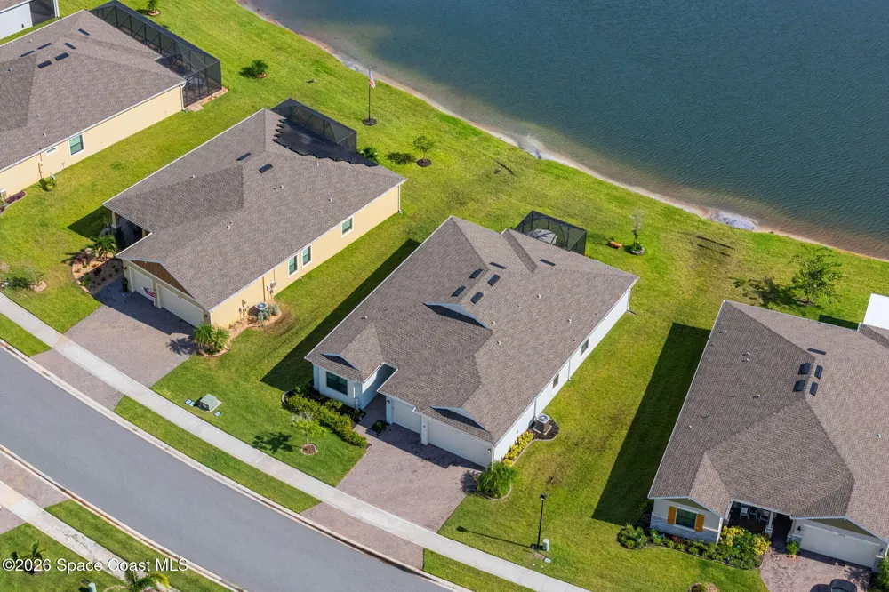 1063 Great Belt Circle Melbourne, FL 32940