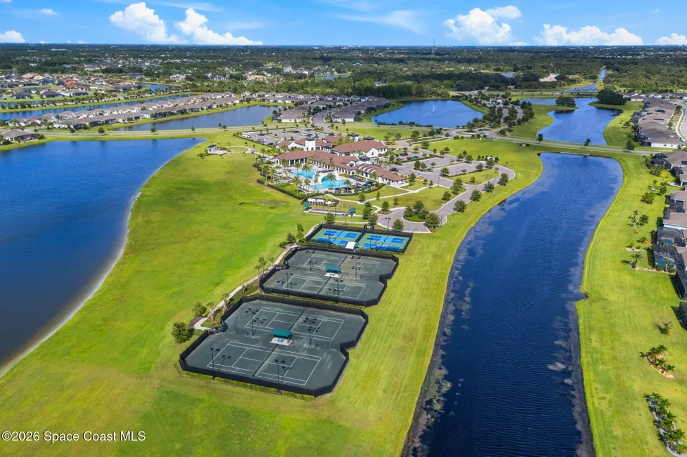 1063 Great Belt Circle Melbourne, FL 32940