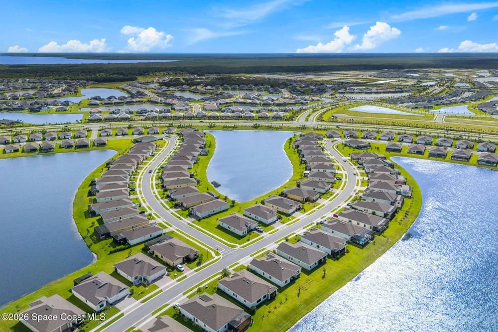 1063 Great Belt Circle Melbourne, FL 32940