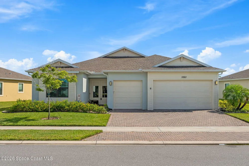 1063 Great Belt Circle Melbourne, FL 32940