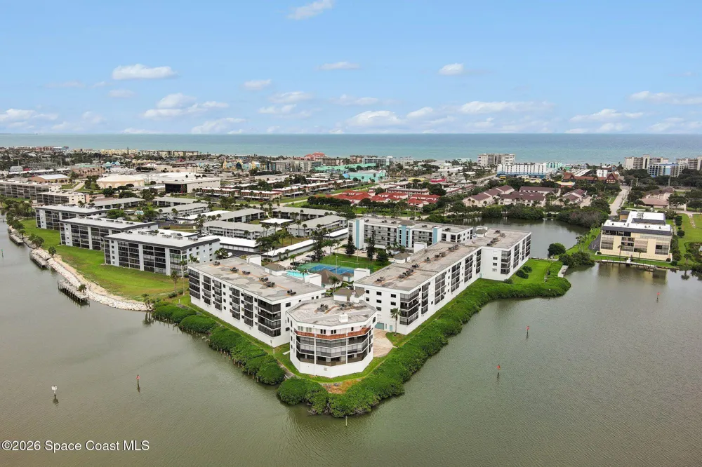 3613 S Banana River Boulevard #D401 Cocoa Beach, FL 32931
