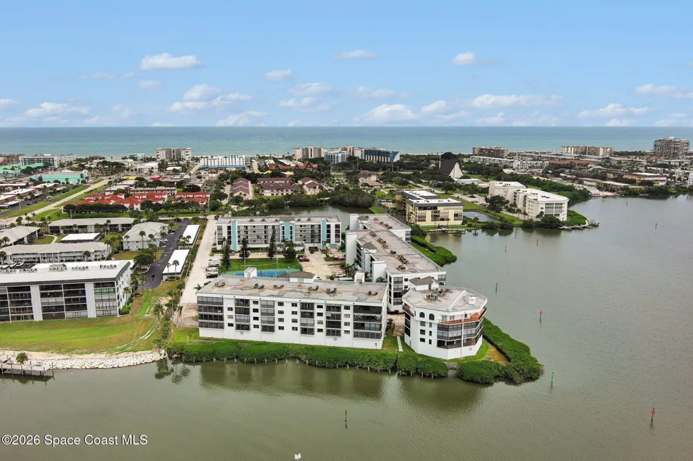 3613 S Banana River Boulevard #D401 Cocoa Beach, FL 32931
