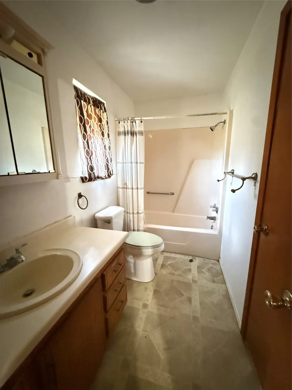 4411 Fm 100 Honey Grove, TX 75446