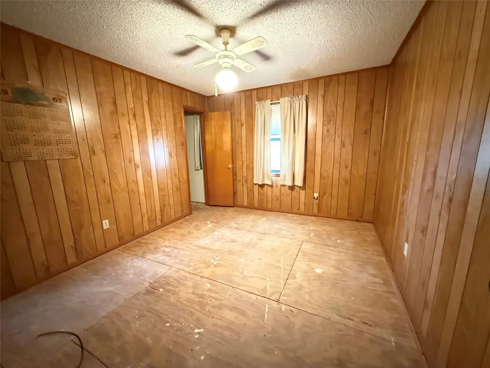4411 Fm 100 Honey Grove, TX 75446